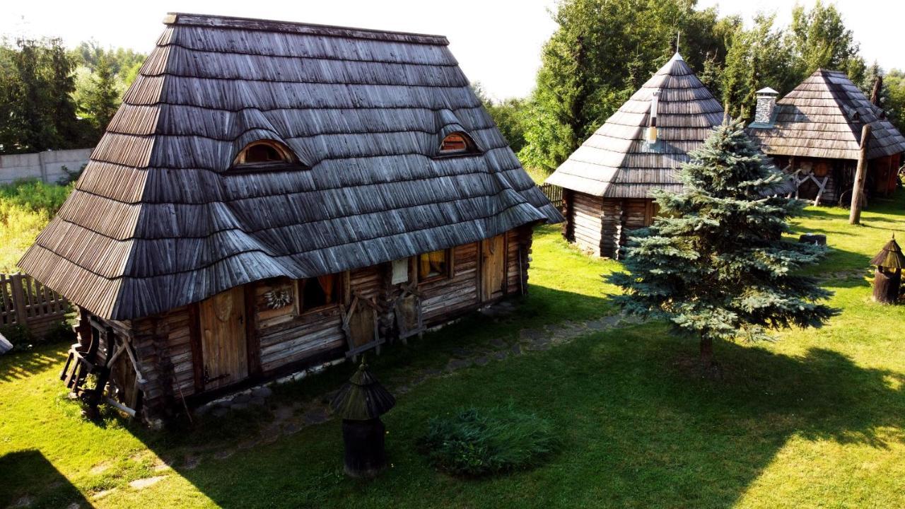 Grod Pedzikow Hotel Checiny  Luaran gambar