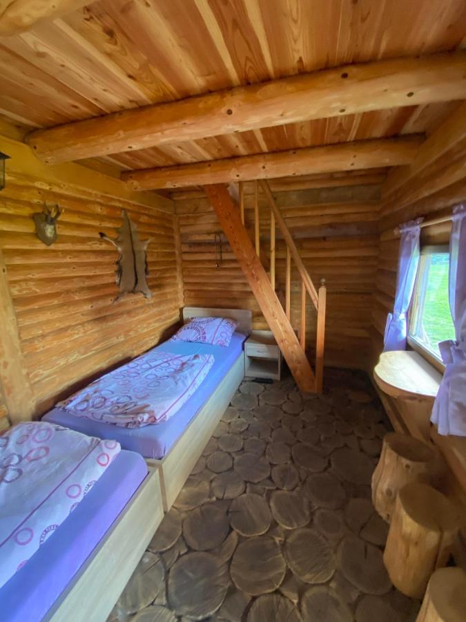 Grod Pedzikow Hotel Checiny  Luaran gambar